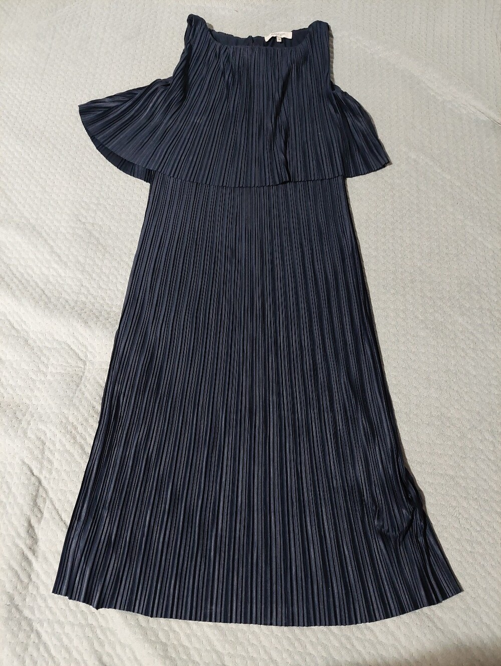 Great Plains Women's Navy Pleated Maxi Dress - Sleeveless Layered Bodice